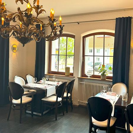 Gasthaus Lamm نيوينشتاتدت ام كوشر المظهر الخارجي الصورة