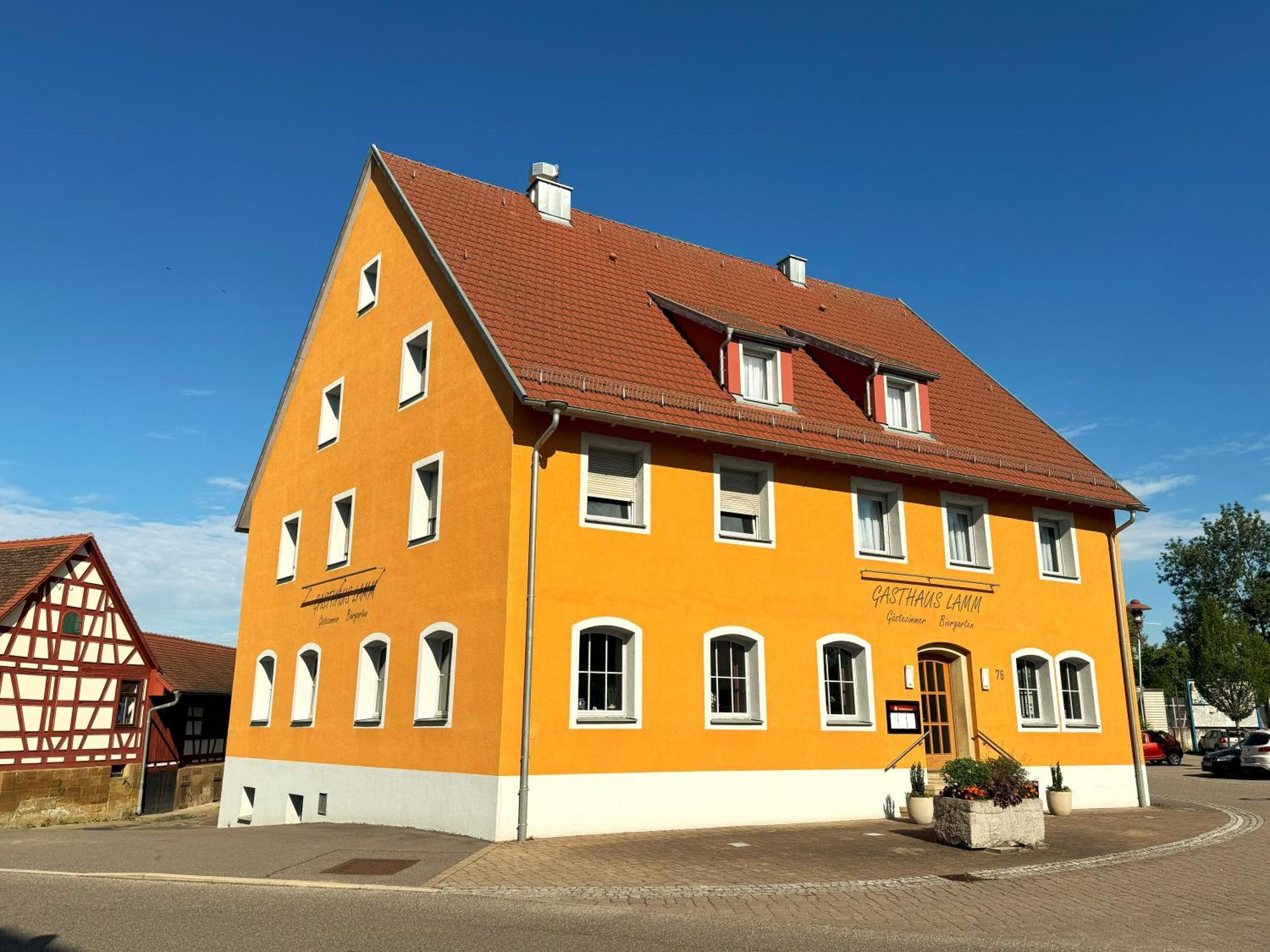 Gasthaus Lamm نيوينشتاتدت ام كوشر المظهر الخارجي الصورة
